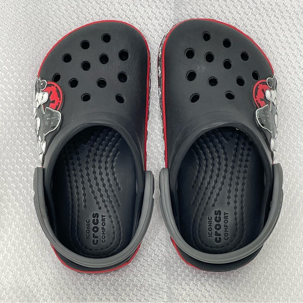 CROCS Kids Star Wars Empire Band Clogs Black/Red Sandals Shoes Infant size 6 - Picture 11 of 11